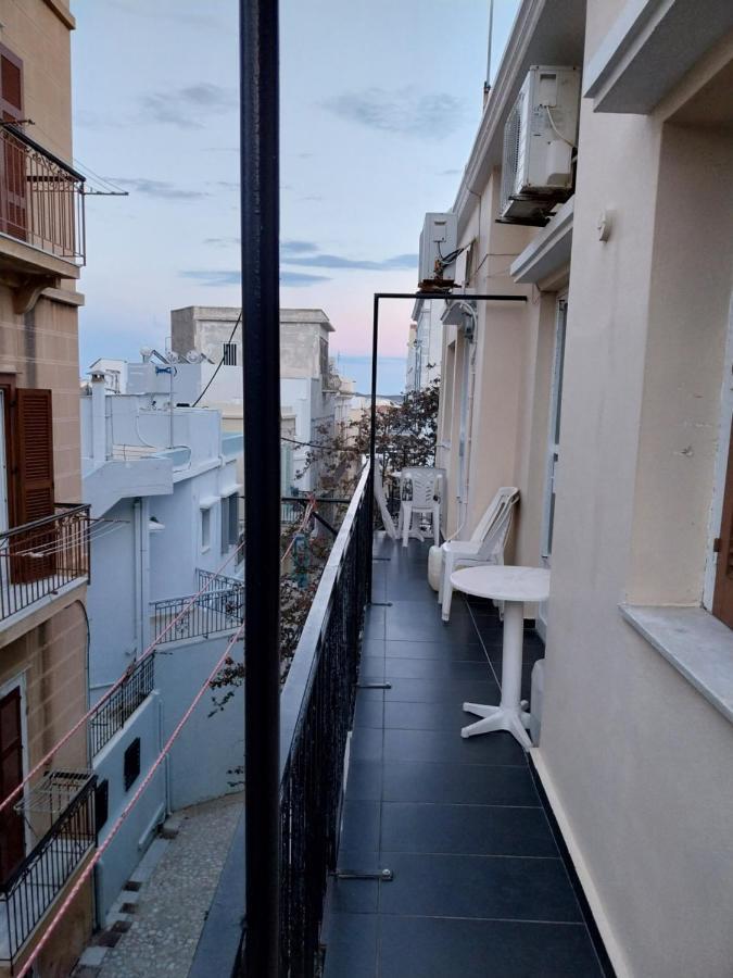 Hermoupoli Rooms Exterior foto